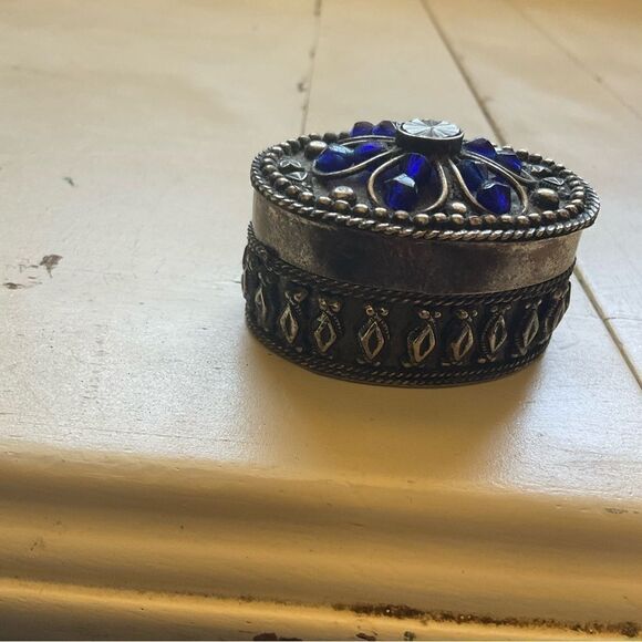 GANZ Pill Boxes Jeweled Rhinestone Lided Boxes Oval Square Silvertone - Picture 4 of 13